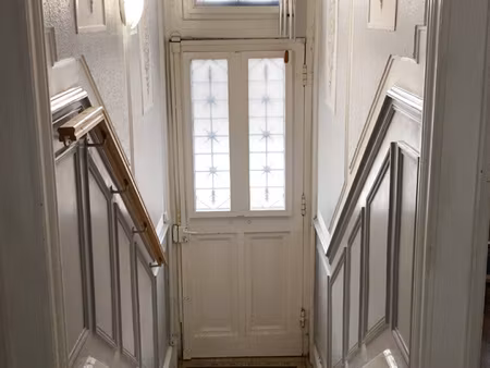 immeuble à usage professionnel de 246 m2habitable pouvant êt