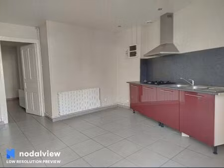 f2 - centre ville billom