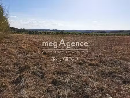 terrain constructible 2500 m²