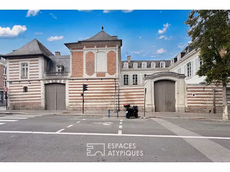 duplex au sein d'un hôtel particulier du xviiième siècle