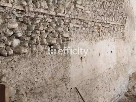 grange 2 pièces 180 m²