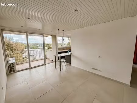 appartement 3 pièces 50 m²