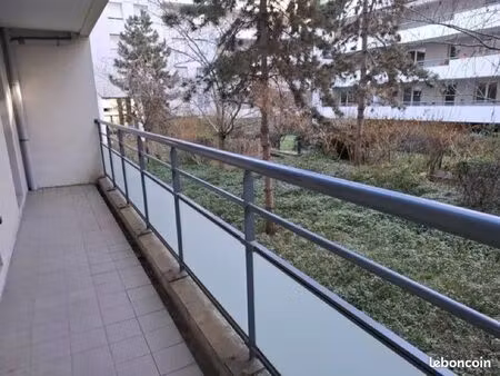 t3 disponible immédiatement