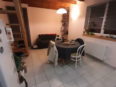 studio meublé en duplex