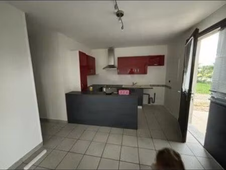 appartement 47m2 1 chambre/ jardin privatif