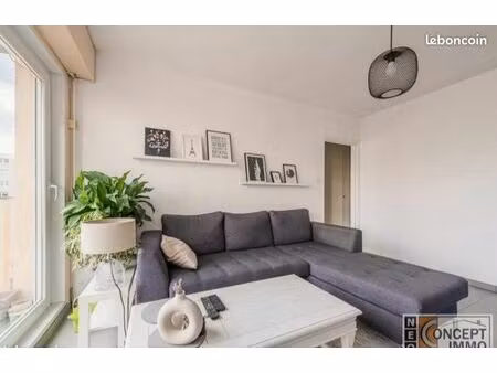 loue appartement meublé meinau à 2 minutes du tram  dans copro calme et soigné