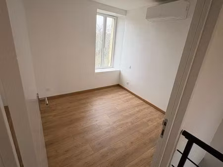 maison 80 m² centre-ville soubise – jardin 1000 m²