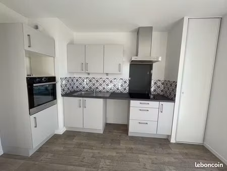 t2 récent avec terrasse et jardin au calme vern sur seiche