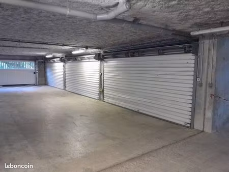 box doubles à louer