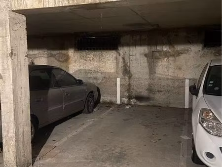 place de stationnement centre-ville