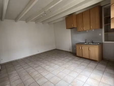 maison de ville non meublée