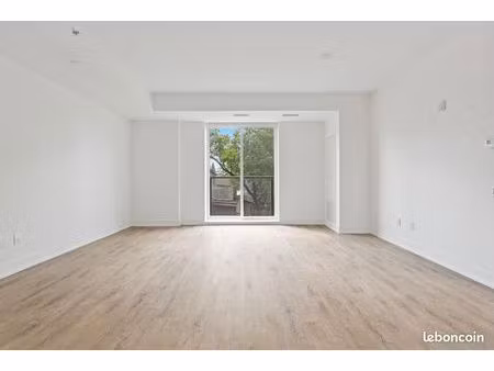 maison à louer - 3 chambres et bureau