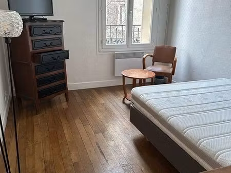 f2 meublé à 2 pas du métro - ivry sur seine