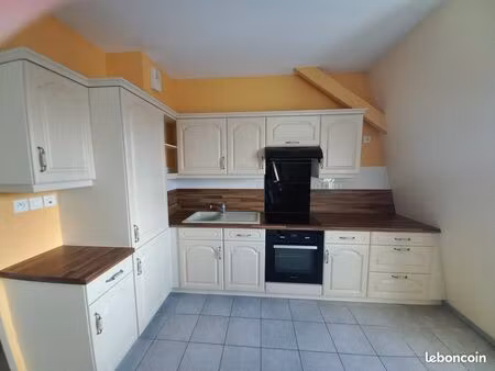 loue bel appartement t3 75 m² dans résidence
