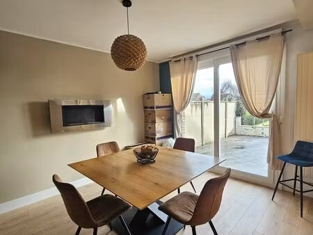 maison 6 pièces 93 m²