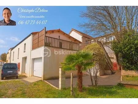 maison de ville de 170 m² à dompierre-sur-yon