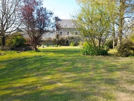vente demeure d'exception à runan (22260) : à vendre / 243m² runan