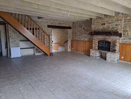 location maison à saint-nicolas-de-redon (44460) : à louer / 90m² saint-nicolas-de-redon