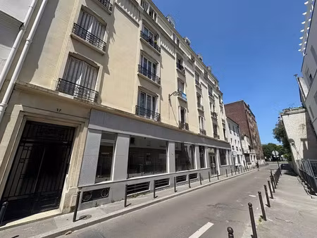 local commercial à vendre - 274 m² - paris 17ème - entrée indépendante sur rue