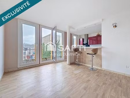 très bel appartement au calme en bordure de forêt