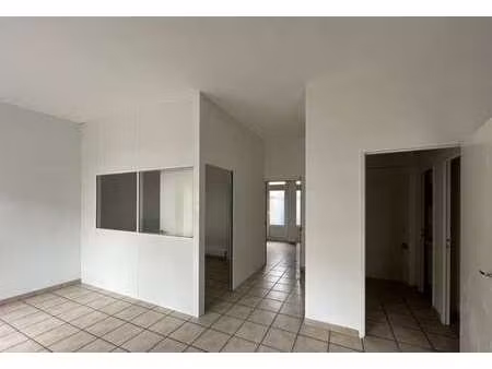 vente bureaux et commerces à saint-malo (35400) : à vendre / 48m² saint-malo