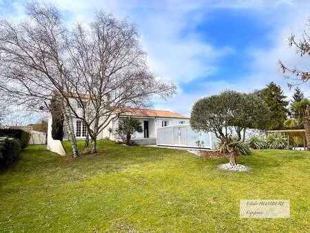 vente maison piscine à la jarrie (17220) : à vendre piscine / 144m² la jarrie