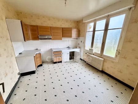 exclusivité - maison centre ville à vendre 7 pièces carhaix-plouguer (29)