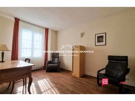 jouy - charmante maison de 60 m²  4 pieces