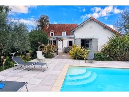 maison de charme rénovée avec piscine – 12 minutes de morlaàs