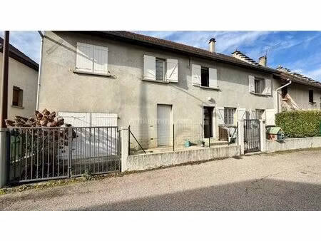 vente maison 4 pièces 116 m2 à saint-victor-de-morestel