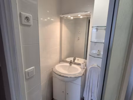 offre de location meublée à vincennes-chateau