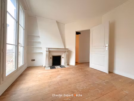 chartres coeur de ville - appartement de 74m2 dans immeuble