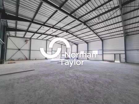 locaux d'activité a louer