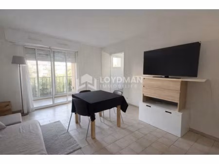 t1 de 31m² vendu loué  proximité tramway  idéal investissement.