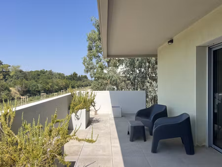 narbonne - exclusivite - appartement comme neuf 2 chambres avec terrasse de 40m2 + garage 