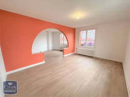 appartement à louer 4 pièces 90 m² - laon (02) - 700€