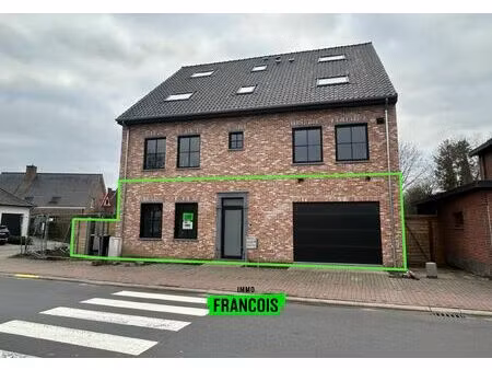 appartement te huur in oosterzele met 3 slaapkamers