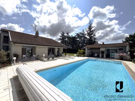 achat maison 7 pièces 167m²