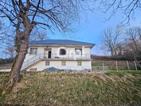 vente maison 4 pièces 100 m² à eysus (64400)  161 000 €