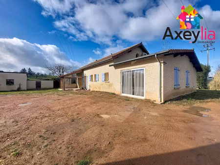 a vendre - iguerande maison 4 chambres  double garage  secteur calme