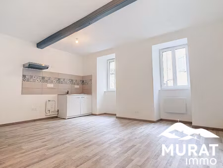 location maison 5 pièces 80m² laps 63270