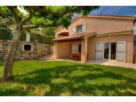 location appartement 4 pièces 85m² lablachere 07230