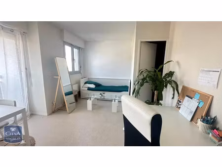 appartement à louer 1 pièce 26.75 m² - périgueux (24) - 410€
