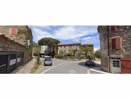 achat parking la garde freinet 83680