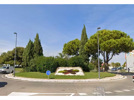 achat parking vitrolles 13127