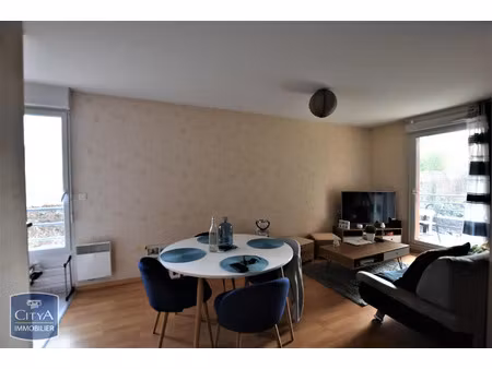 appartement à louer 2 pièces 39 m² - cholet (49) - 538€