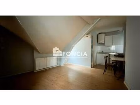 place de la cité - studio de 19m2 à fort potentiel