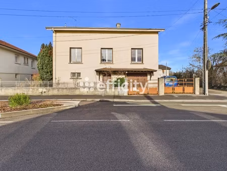 maison 7 pièces - 81 m²