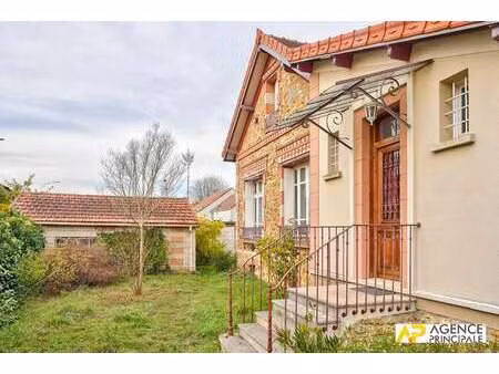 maison de luxe à vendre au mesnil-le-roi : 849 000 € | 134m²