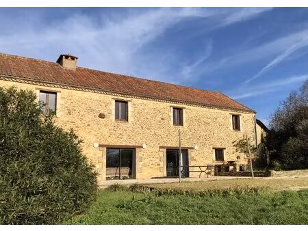 superbe propriété de caractère avec maison de vacances et appartement